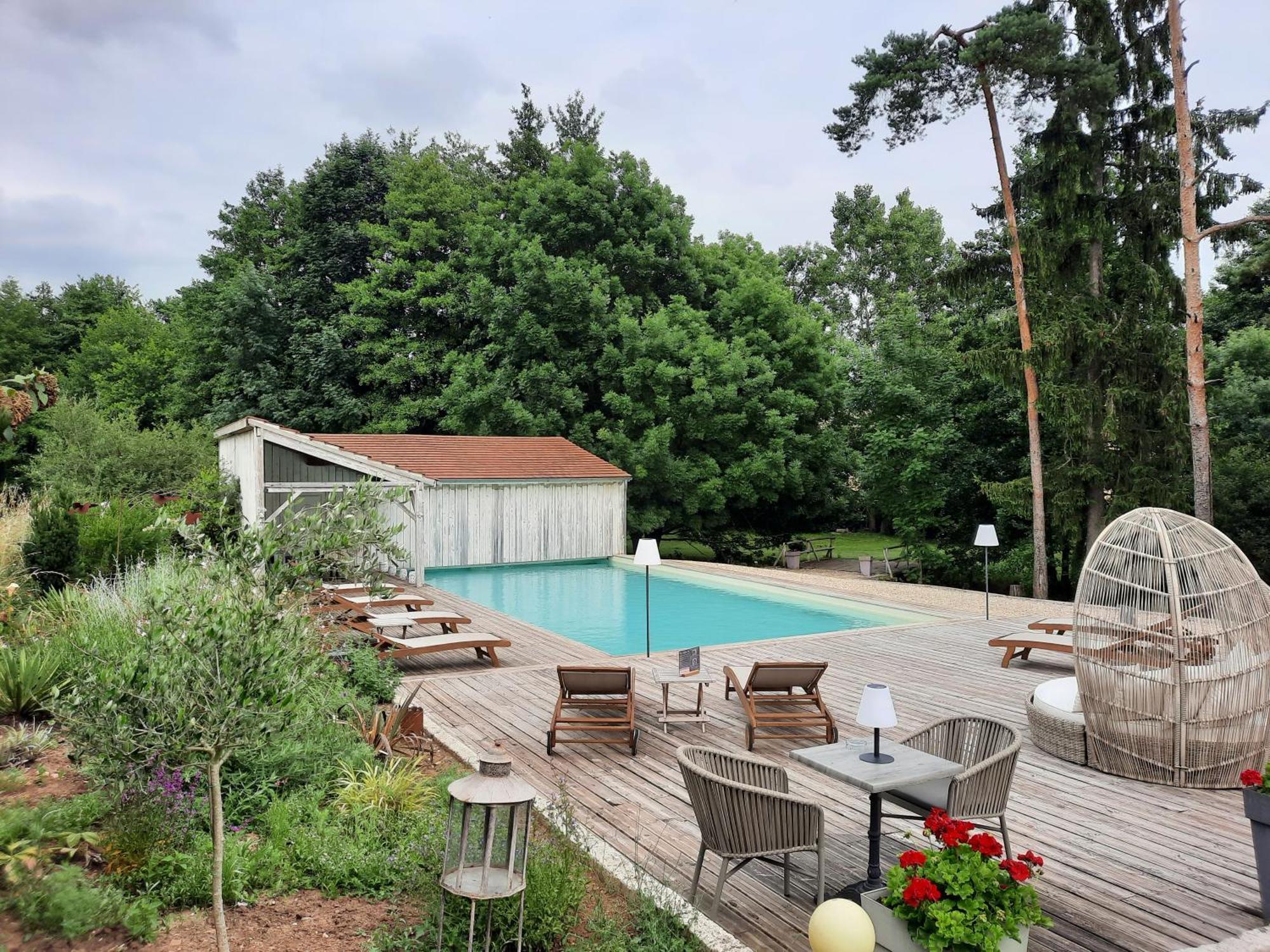 Charme Au Fil De L'Eau Hotel Vendieres Exterior photo